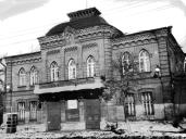 Главный фасад